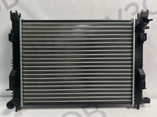 Запчасть радиатор охлаждения Renault Duster 2015-