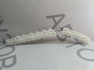 Запчасть кронштейн заднего бампера правый Mitsubishi Outlander 2012-2022