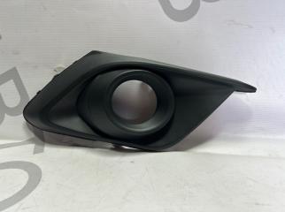 Запчасть рамка противотуманной фары правой Mazda 3 2013-2016