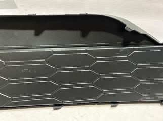 Решетка в бампер левая Rapid 2020- 2