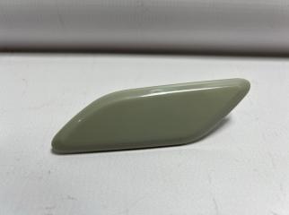 Запчасть крышка омывателя левая Mazda 6 2015-2018