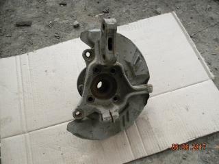 Кулак поворотный передний правый Subaru Legacy Outback 2005