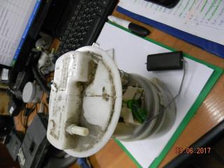 Насос топливный электрический Renault Logan 2007