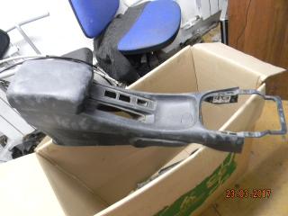 Подлокотник Nissan Almera Classic 2006-