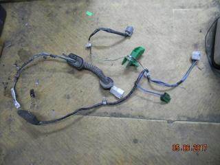 Проводка двери задняя левая Subaru Legacy Outback 2005