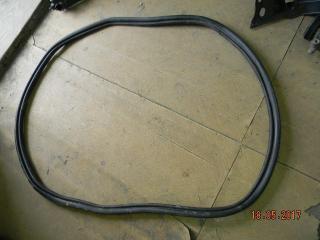 Уплотнители багажника Renault Megane 2 2004