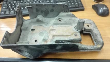 Кожух рулевой колонки Ford Focus 2 2006