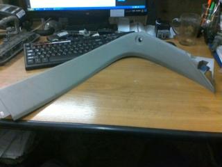 Обшивка двери багажника левая Opel Astra J 2011 Б/У Обшивка двери багажника левая Opel Astra J 2011