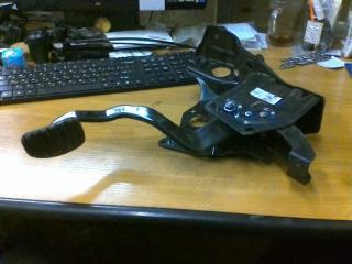 Педаль тормоза Renault Megane 3 2009-2016 Б/У Педаль тормоза Renault Megane 3 2009-2016