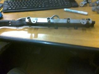 Топливная рейка Chery M11 2011