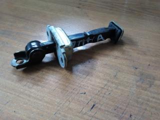 Запчасть ограничитель двери передний правый Nissan Almera Classic 2006