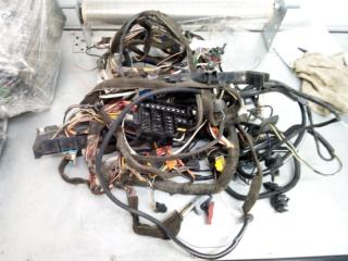 Запчасть блок предохранителей Renault Clio II 1998-2008