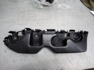 Крепление бампера переднее правое Renault Duster 2012-