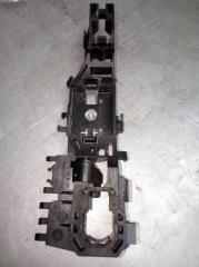 Кронштейн ручки Renault Megane 2 2008 Б/У Кронштейн ручки Renault Megane 2 2008