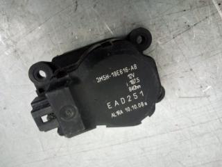 Моторчик заслонки отопителя Ford Focus 2 2009-