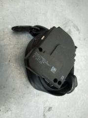 Ремень безопасности передний правый Ford Focus 2 2009