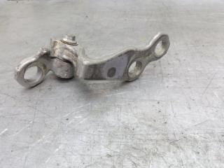 Петля двери передняя правая Ford C-max 2008-2010