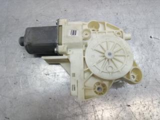 Моторчик стеклоочистителя передний левый Ford Focus 2 2008-2011