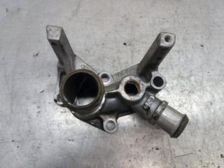 Корпус термостата Ford Focus 2 2005 Б/У Корпус термостата Ford Focus 2 2005