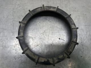 Гайка топливного насоса Ford Focus 3 2012