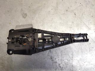 Запчасть кронштейн ручки передний правый Opel Insignia 2010