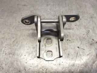 Запчасть петля двери задняя правая Opel Insignia 2010