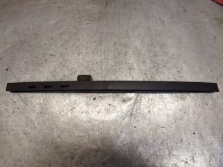 Направляющая стекла двери задняя правая Opel Insignia 2010