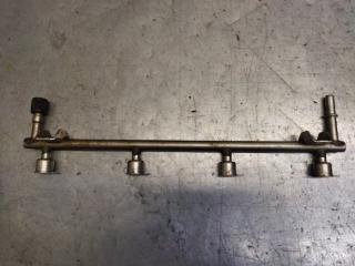 Рейка топливная (рампа) Opel Insignia 2010