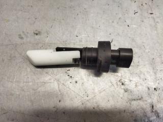 Запчасть датчик уровня в бачок омывателся Opel Insignia 2010