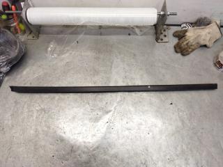 Запчасть накладка стекла задняя правая Ford S-max 2008