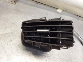 Дефлектор воздушный правый Ford Focus 3 2013 контрактная Дефлектор воздушный правый Ford Focus 3 2013