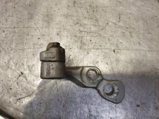 Петля двери передняя правая Ford Focus 2 2004-2011