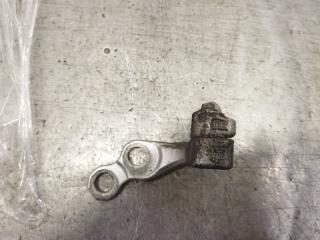 Петля двери задняя левая Ford Focus 2 2010