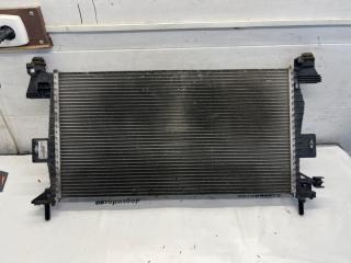 Радиатор основной Ford Focus 3 2011 Б/У Радиатор основной Ford Focus 3 2011