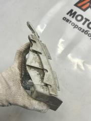 Кронштейн бампера задний правый Focus 3 2011 Хетчбэк 1.6 105 Л.С.