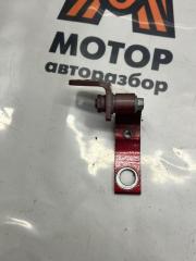 Петля двери передняя левая Ford Focus 3 2012
