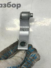 Петля двери передняя правая Ford Focus 3