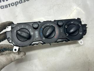 Блок управления отопителем Ford Focus 3 Б/У Блок управления отопителем Ford Focus 3