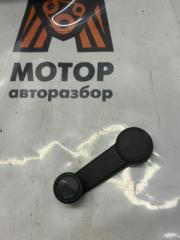 Запчасть ручка стеклоподъемника Ford Focus 2