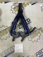 Запчасть петля капота передняя Honda Civic