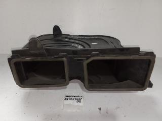 Воздухозаборник Mercedes-Benz E-Class Б/У Воздухозаборник Mercedes-Benz E-Class