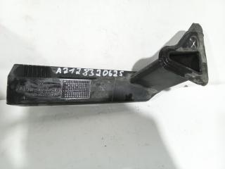 Запчасть водосток Mercedes-Benz E-Class