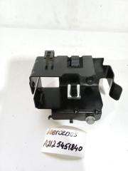 Запчасть кронштейн акб Mercedes-Benz E-Class