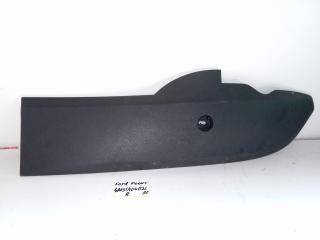 Запчасть накладка консоли правая Ford Focus 2007