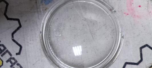 Запчасть стекло фары противотуманной Renault Megane