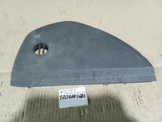 Запчасть накладка на торпеду Skoda Octavia