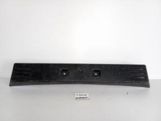 Запчасть площадка под гос номер Mitsubishi L200