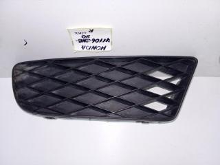 Запчасть решетка в бампер передняя правая Honda Civic
