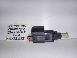 Фото запчасти датчик включения стоп сигнала Chevrolet Viva 2005 Б/У запчасть Запчасть датчик включения стоп сигнала Chevrolet Viva 2005