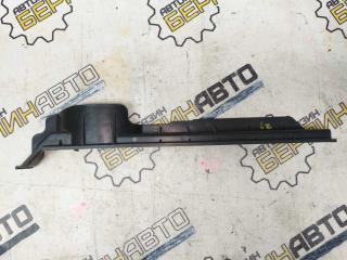 Запчасть дефлектор радиатора левый Kia Sportage